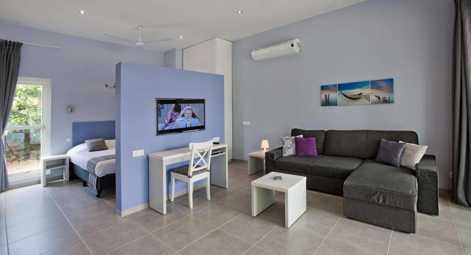 Blue Bay Lodges Curacao Kültér fotó